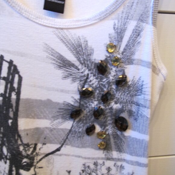 Sitewide Sale Venus Ribbed Tank Top with Sequins Size Medium - Picture 3 of 4